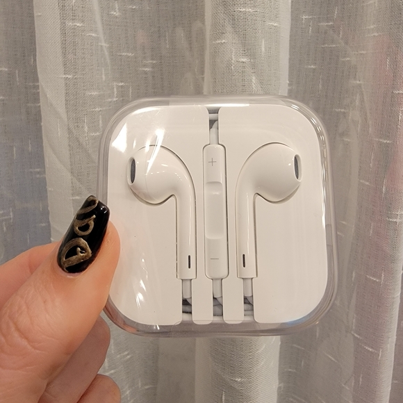 Apple Other - Apple Earpod Headphones Wired White Brand New